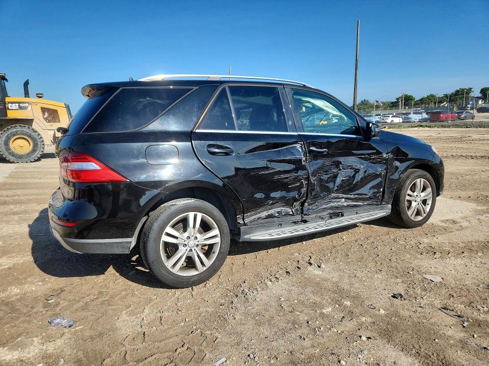 Продажа на аукционе авто 2015 Mercedes-benz Ml, vin: 4JGDA5JB0FA488392, номер лота: 56429086