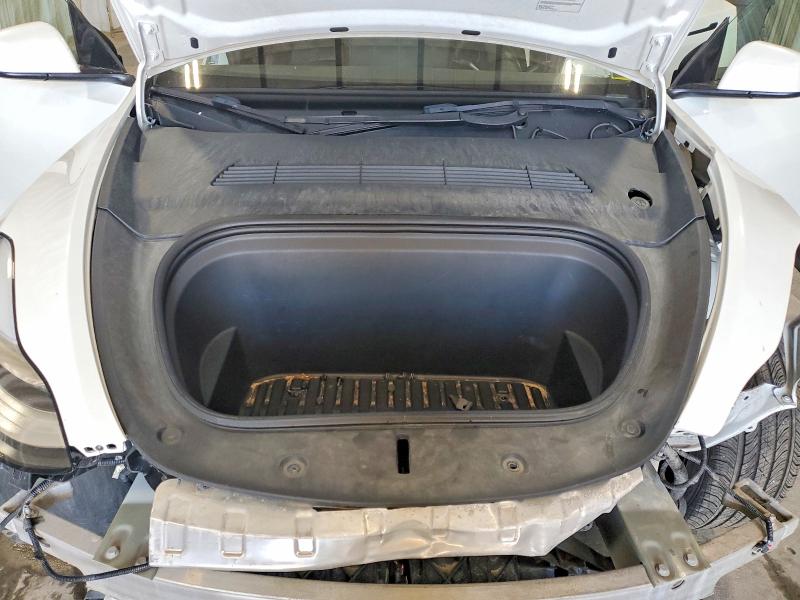 56315626 :رقم المزاد ، 7SAYGAEE2NF364845 vin ، 2022 Tesla Model Y مزاد بيع