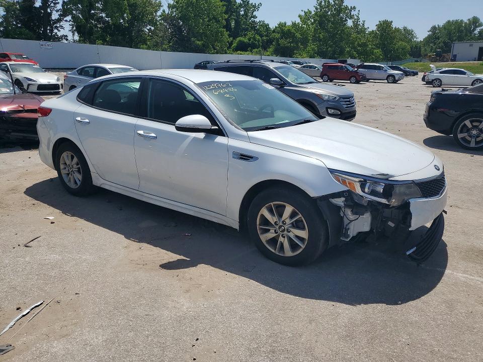 59100836 :رقم المزاد ، 5XXGT4L3XJG233810 vin ، 2018 Kia Optima مزاد بيع