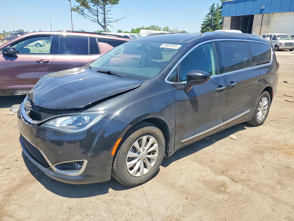 Продаж на аукціоні авто 2018 Chrysler Pacifica, vin: 2C4RC1EG1JR294512, номер лоту: 55867926