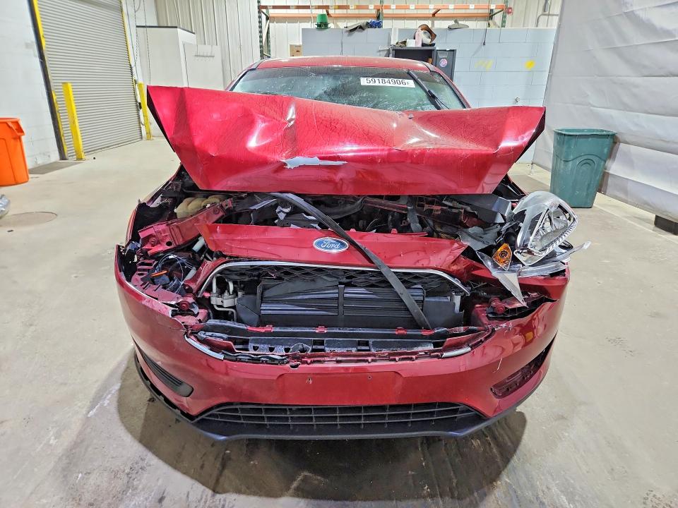 59184906 :رقم المزاد ، 1FADP3K29GL394142 vin ، 2016 Ford Focus مزاد بيع