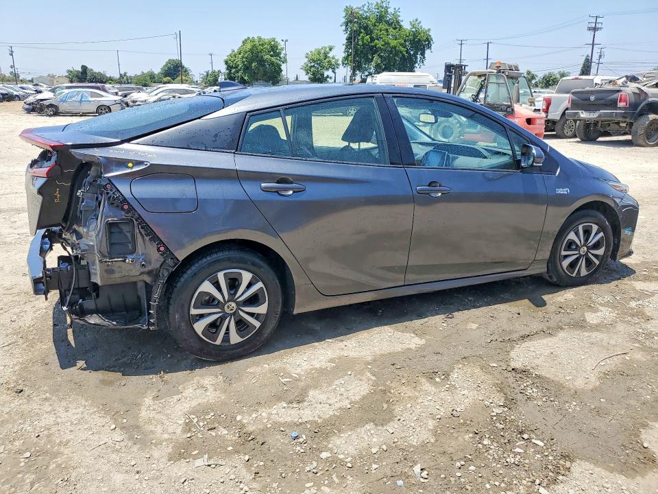 2017 Toyota Prius Prime მანქანა იყიდება აუქციონზე, vin: JTDKARFP4H3046715, აუქციონის ნომერი: 58231746