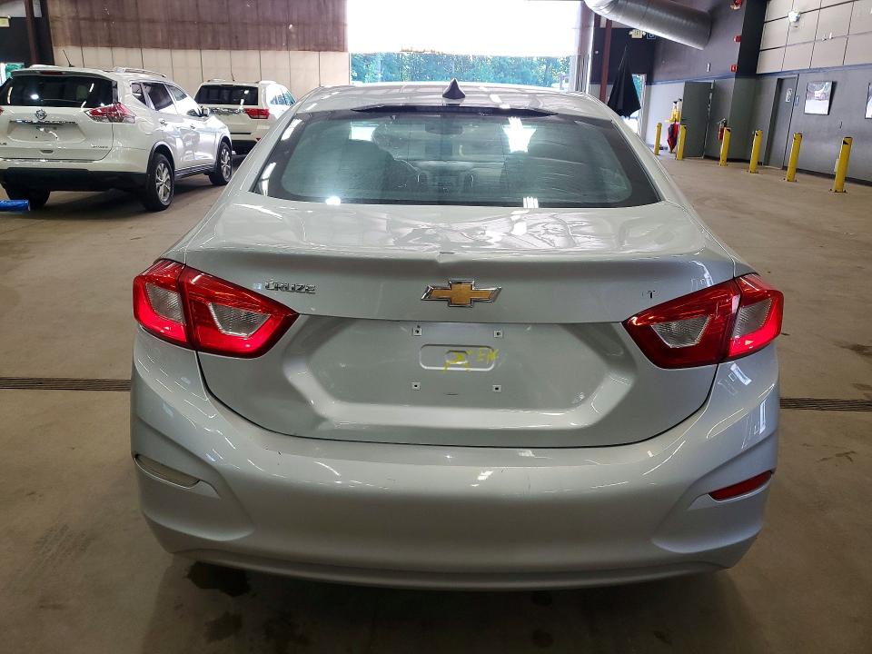 Продажа на аукционе авто 2017 Chevrolet Cruze, vin: 1G1BC5SMXH7117951, номер лота: 58785696