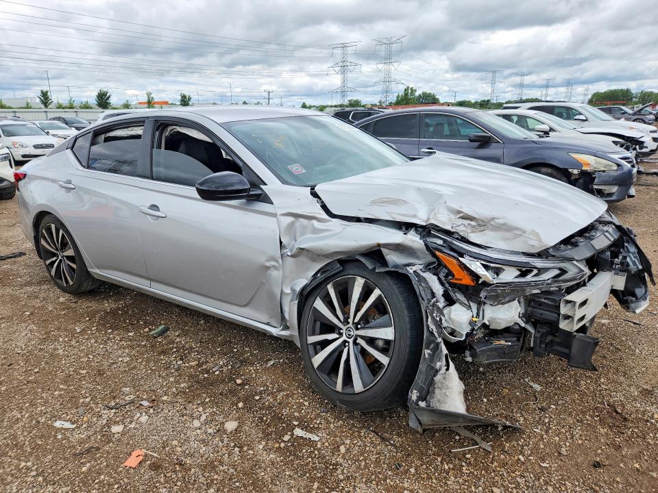 2019 Nissan Altima მანქანა იყიდება აუქციონზე, vin: 1N4BL4CV3KC210632, აუქციონის ნომერი: 57763086