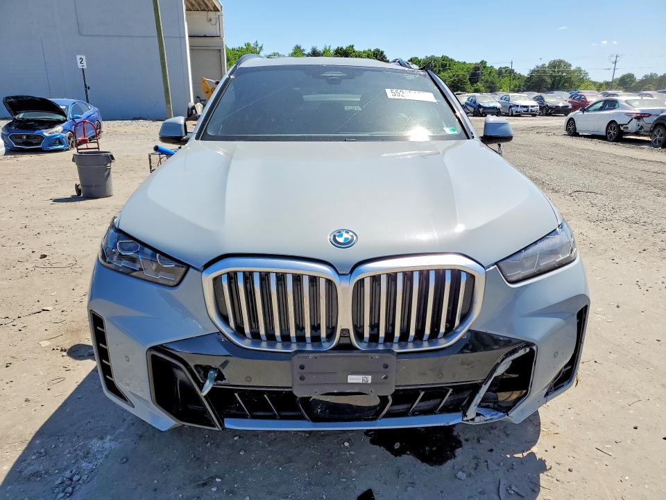 55218186 :رقم المزاد ، 5UX43EU00R9U05394 vin ، 2024 Bmw X5 مزاد بيع