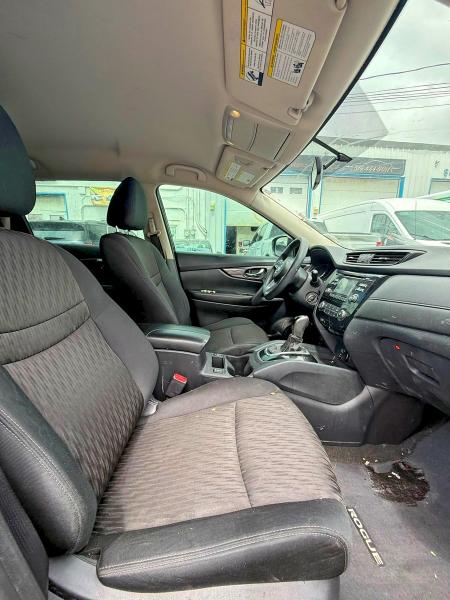 Продажа на аукционе авто 2017 Nissan Rogue, vin: 5N1AT2MT6HC802764, номер лота: 58323486