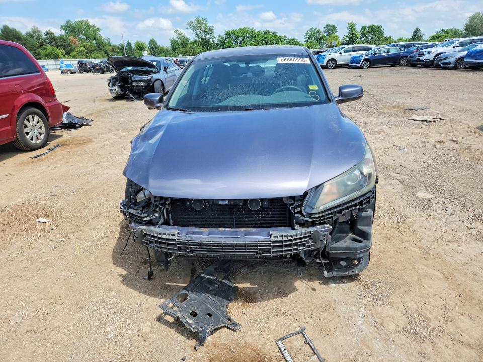 58840996 :رقم المزاد ، 1HGCR2F75FA075977 vin ، 2015 Honda Accord مزاد بيع