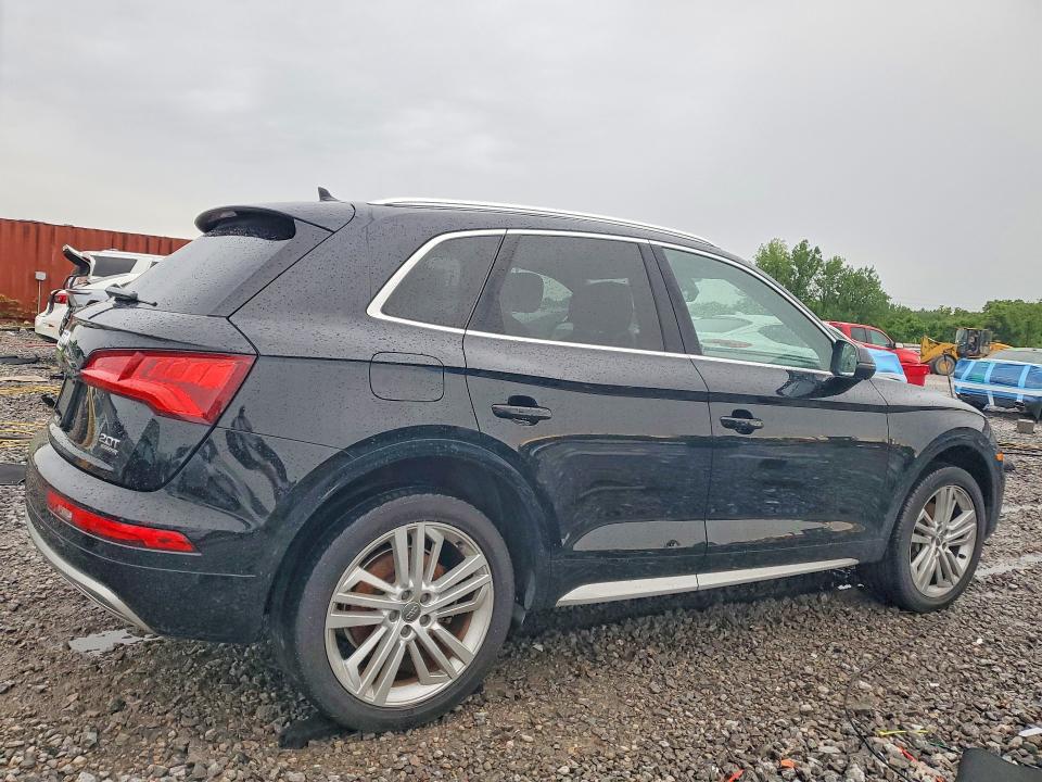 55193666 :رقم المزاد ، WA1BNAFY0J2218825 vin ، 2018 Audi Q5 مزاد بيع