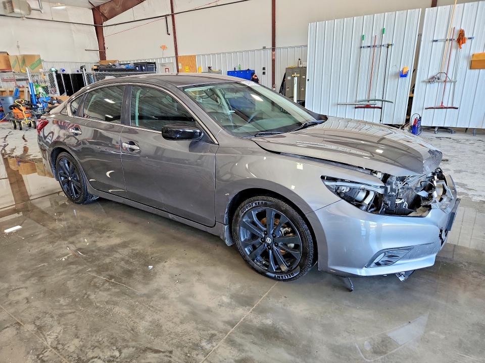 54921376 :رقم المزاد ، 1N4AL3APXHC177809 vin ، 2017 Nissan Altima مزاد بيع