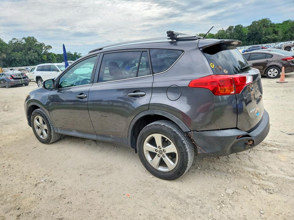 55828986 :رقم المزاد ، 2T3RFREV0FW388530 vin ، 2015 Toyota Rav4 مزاد بيع