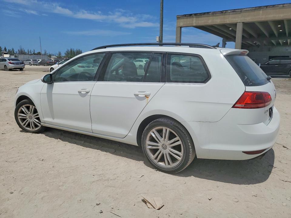 57376206 :رقم المزاد ، 3VWCA7AUXFM515658 vin ، 2015 Volkswagen Golf Sportwagen مزاد بيع