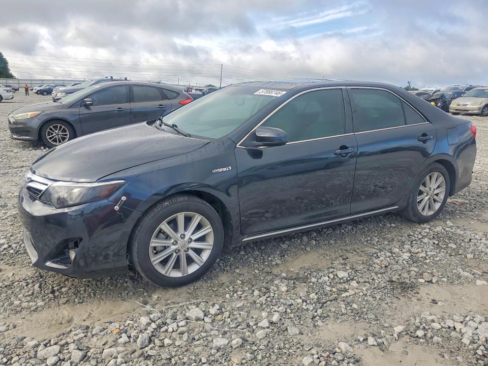 Auction sale of the 2014 Toyota Camry Hybrid, vin: 4T1BD1FK8EU098654, lot number: 57088746