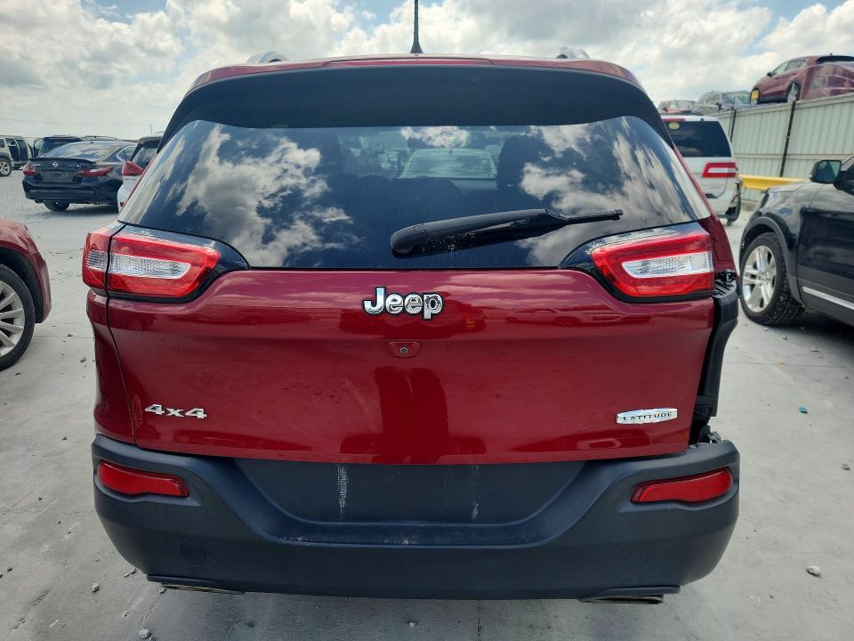 2016 Jeep Cherokee მანქანა იყიდება აუქციონზე, vin: 1C4PJMCS2GW118977, აუქციონის ნომერი: 56985386