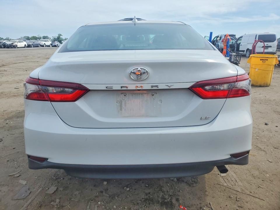 55762166 :رقم المزاد ، 4T1R11AK5PU143387 vin ، 2023 Toyota Camry مزاد بيع