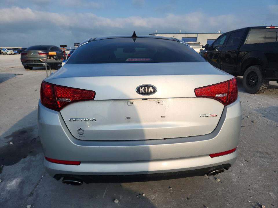 58129656 :رقم المزاد ، 5XXGN4A73DG205707 vin ، 2013 Kia Optima مزاد بيع