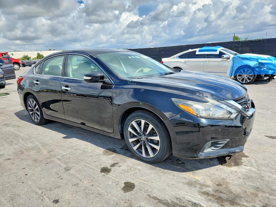 Продажа на аукционе авто 2017 Nissan Altima, vin: 1N4AL3AP6HC193442, номер лота: 56949476