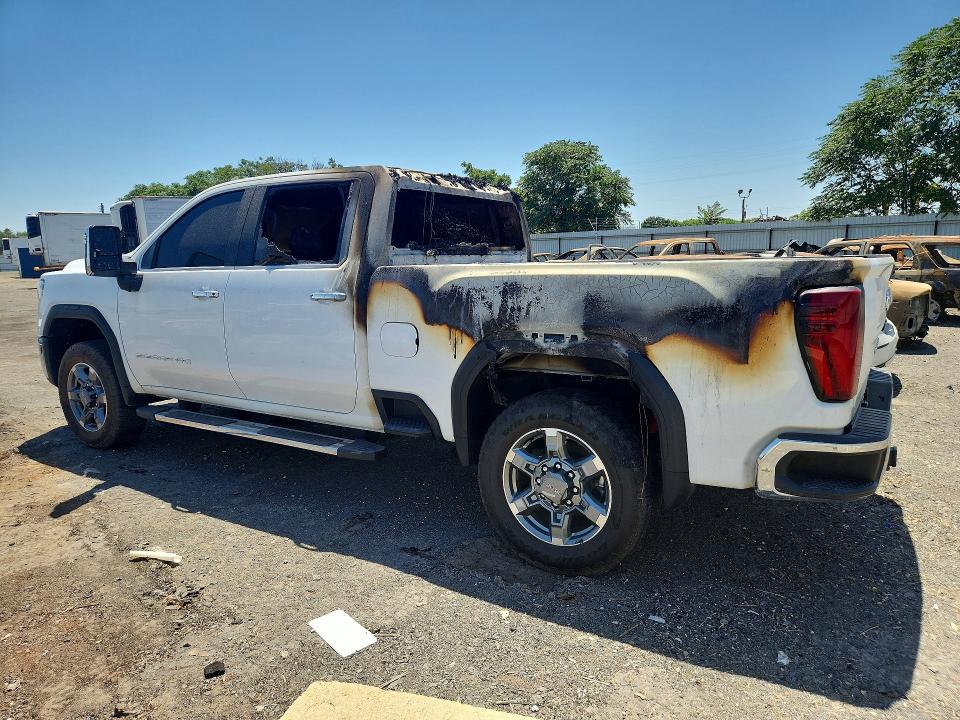 55621076 :رقم المزاد ، 1GT4UNE74SF139749 vin ، 2025 Gmc Sierra مزاد بيع