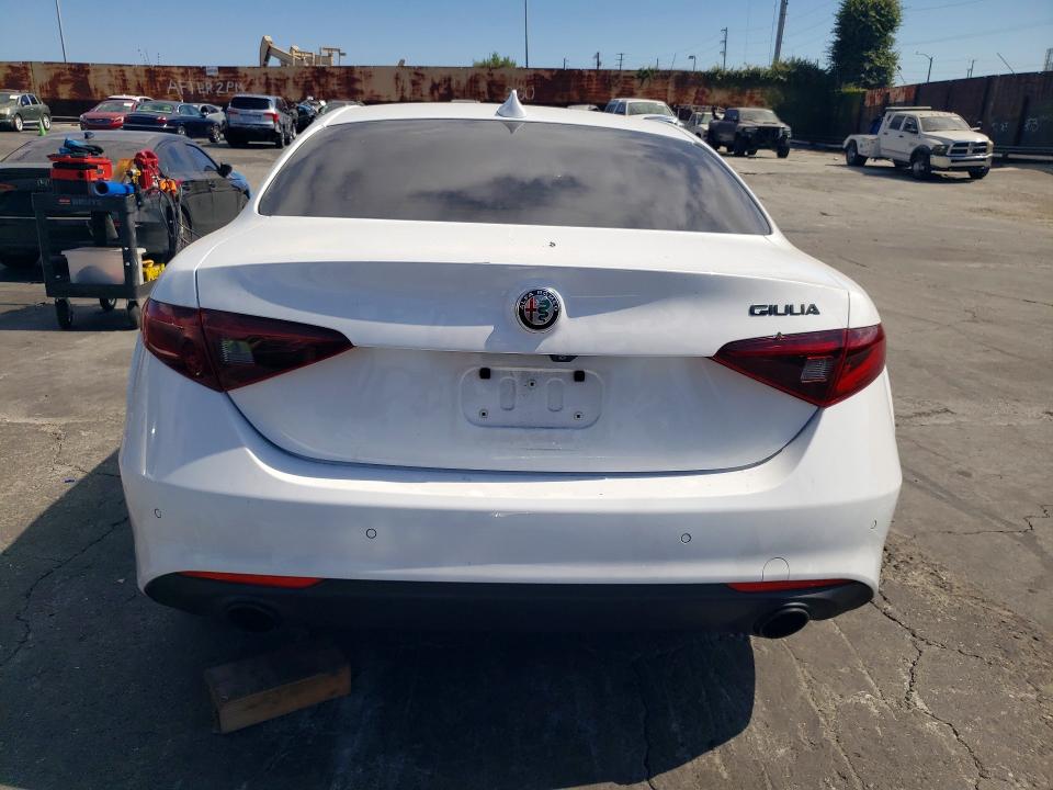 Продажа на аукционе авто 2019 Alfa Romeo Giulia, vin: ZARFAMANXK7599336, номер лота: 57216806