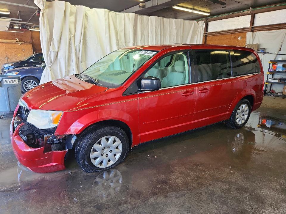 57162806 :رقم المزاد ، 2A4RR4DE2AR250111 vin ، 2010 Chrysler Town & Country مزاد بيع