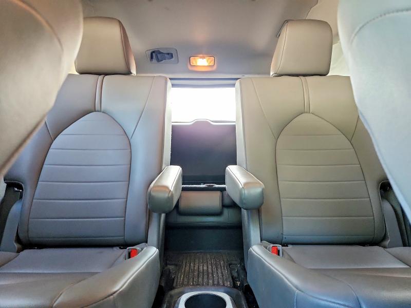 58587676 :رقم المزاد ، 5TDHZRBH5LS028829 vin ، 2020 Toyota Highlander مزاد بيع