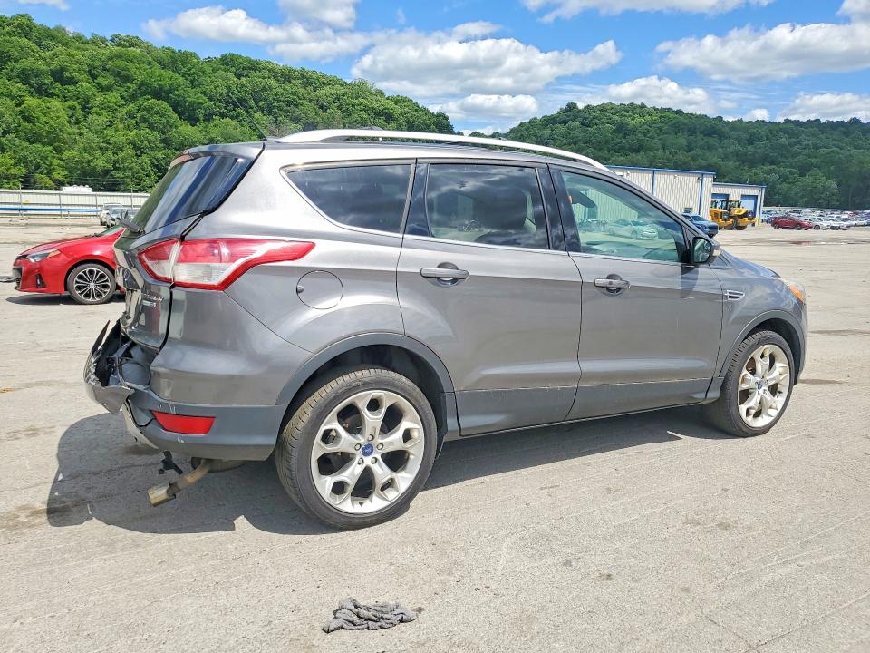 2013 Ford Escape მანქანა იყიდება აუქციონზე, vin: 1FMCU9J96DUB44603, აუქციონის ნომერი: 57426226