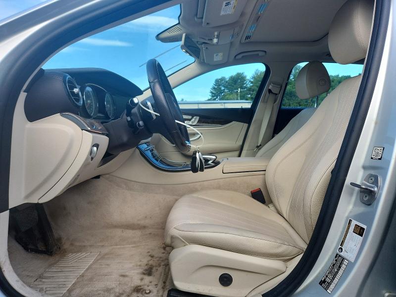 55428506 :رقم المزاد ، WDDZH6GB1HA201573 vin ، 2017 Mercedes-benz E مزاد بيع