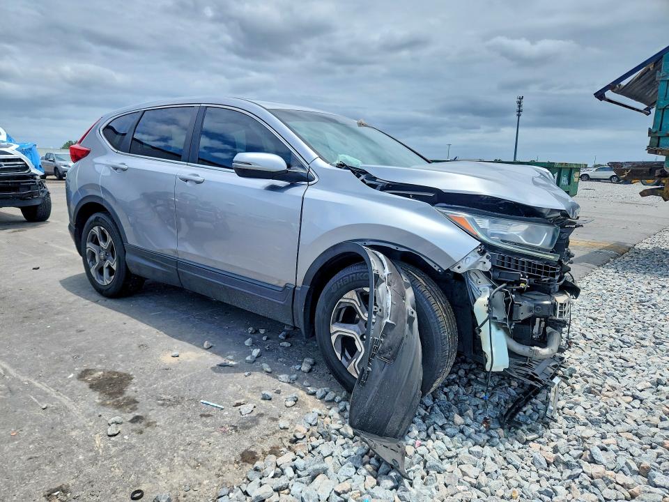 Продаж на аукціоні авто 2018 Honda Cr-v, vin: 7FARW1H80JE030354, номер лоту: 56144896