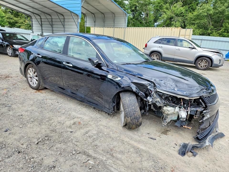 Продаж на аукціоні авто 2016 Kia Optima, vin: 5XXGU4L35GG045461, номер лоту: 58257846