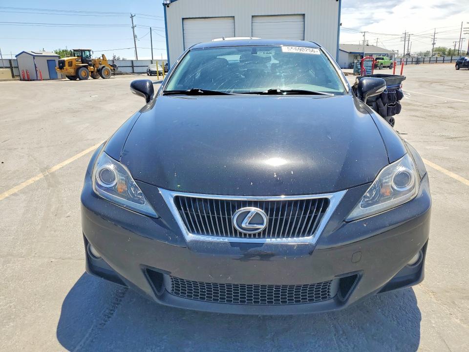 55690256 :رقم المزاد ، JTHCF5C25C5055314 vin ، 2012 Lexus Is مزاد بيع