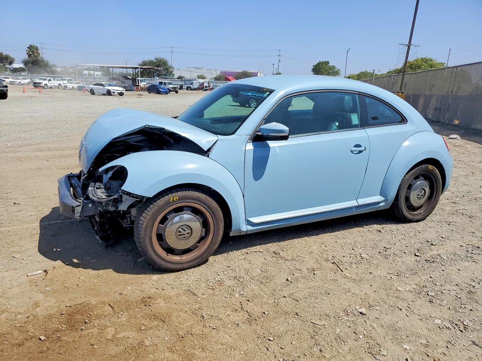 56874446 :رقم المزاد ، 3VWJP7AT3CM620020 vin ، 2012 Volkswagen Beetle مزاد بيع