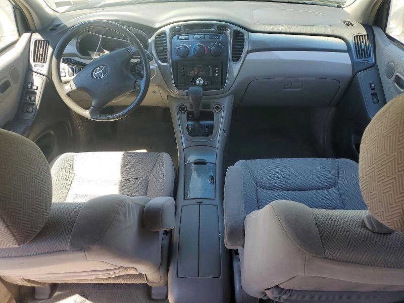 55997676 :رقم المزاد ، JTEGF21A330100657 vin ، 2003 Toyota Highlander مزاد بيع
