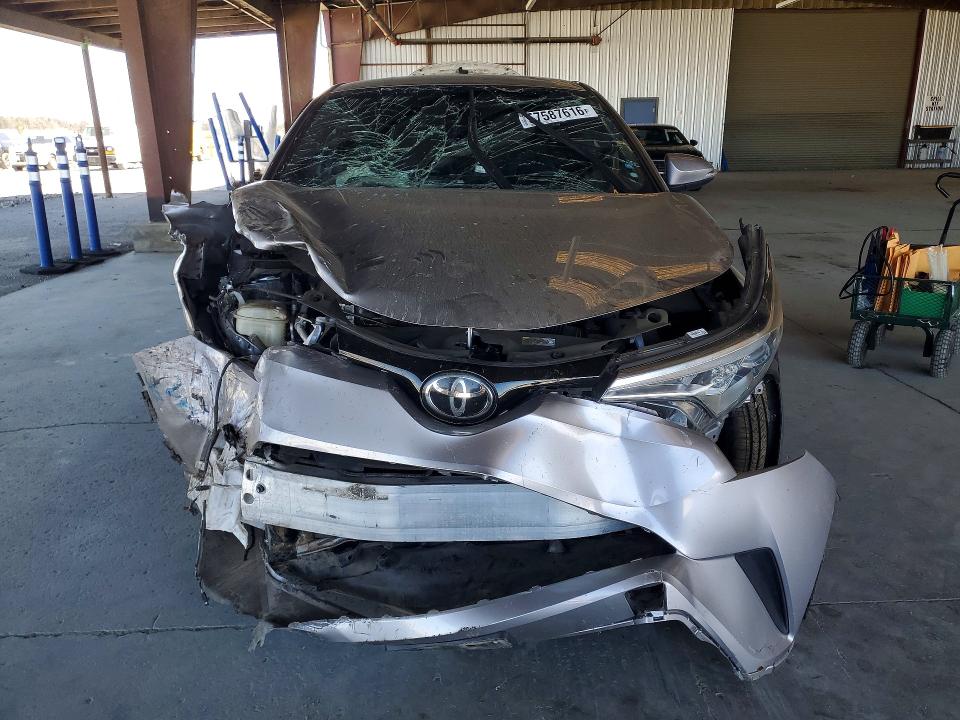2018 Toyota C-hr მანქანა იყიდება აუქციონზე, vin: NMTKHMBX8JR047258, აუქციონის ნომერი: 57587616