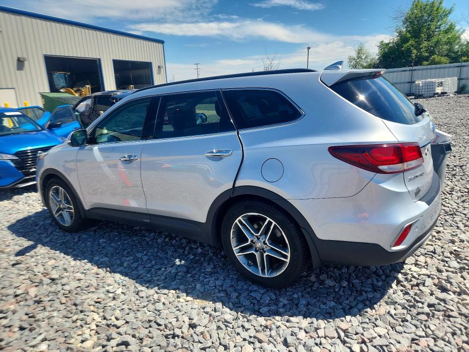 2017 Hyundai Santa Fe მანქანა იყიდება აუქციონზე, vin: KM8SRDHF5HU203402, აუქციონის ნომერი: 59020136