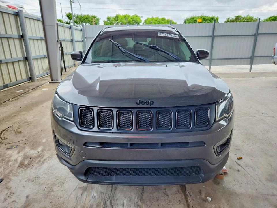 55717316 :رقم المزاد ، 3C4NJCBB7MT531885 vin ، 2021 Jeep Compass مزاد بيع