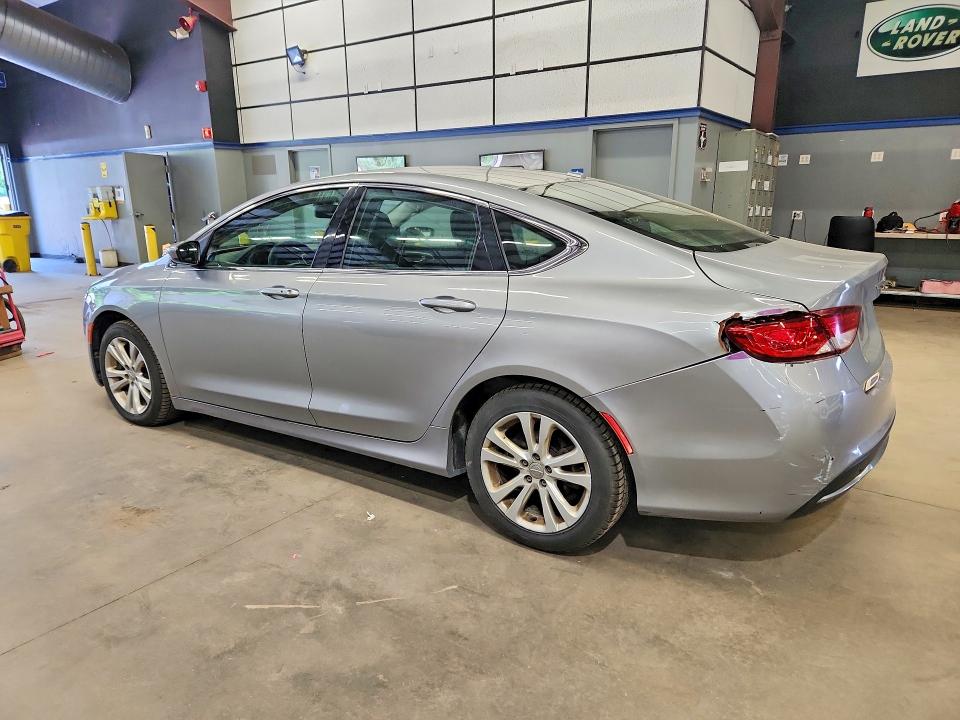 57194036 :رقم المزاد ، 1C3CCCAB5FN640730 vin ، 2015 Chrysler 200 مزاد بيع
