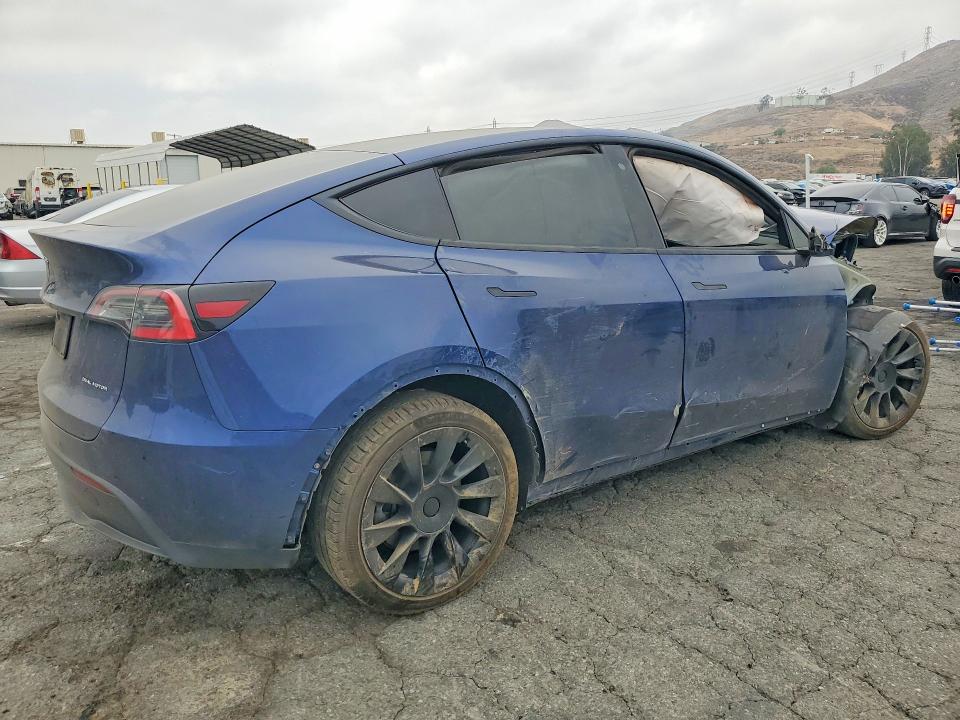 58127856 :رقم المزاد ، 5YJYGDEE6LF058131 vin ، 2020 Tesla Model Y مزاد بيع