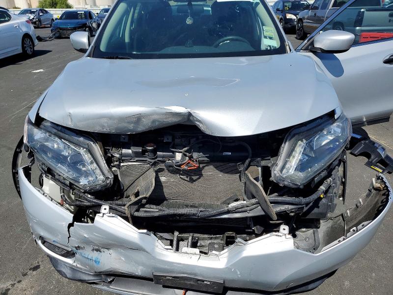 55901536 :رقم المزاد ، 5N1AT2MT4GC810005 vin ، 2016 Nissan Rogue مزاد بيع