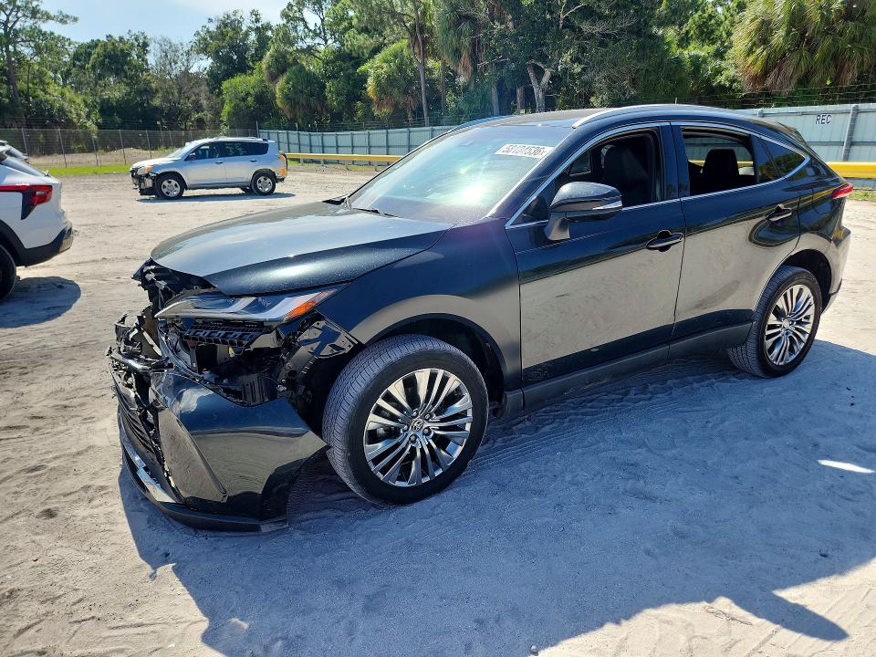 58184536 :رقم المزاد ، JTEAAAAH9MJ018598 vin ، 2021 Toyota Venza مزاد بيع