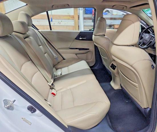 57675376 :رقم المزاد ، 1HGCR2F89EA105974 vin ، 2014 Honda Accord مزاد بيع