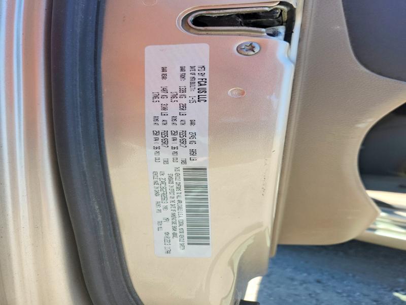2015 Chrysler Town & Country მანქანა იყიდება აუქციონზე, vin: 2C4RC1BG2FR695613, აუქციონის ნომერი: 55693356