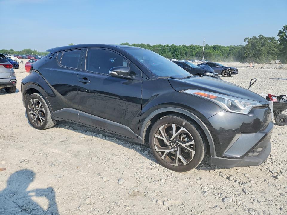 58814586 :رقم المزاد ، NMTKHMBXXJR022121 vin ، 2018 Toyota C-hr مزاد بيع