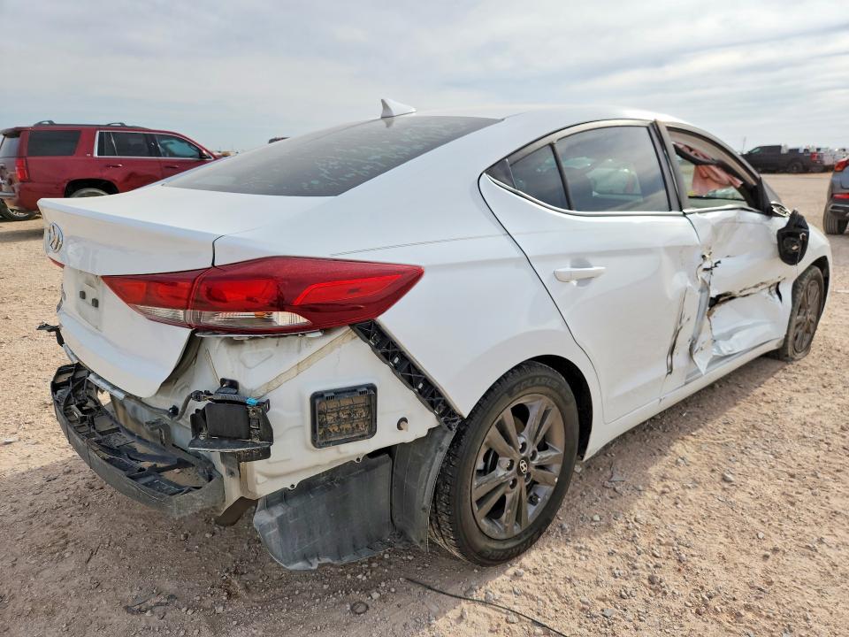 56935296 :رقم المزاد ، 5NPD84LF7JH381495 vin ، 2018 Hyundai Elantra مزاد بيع