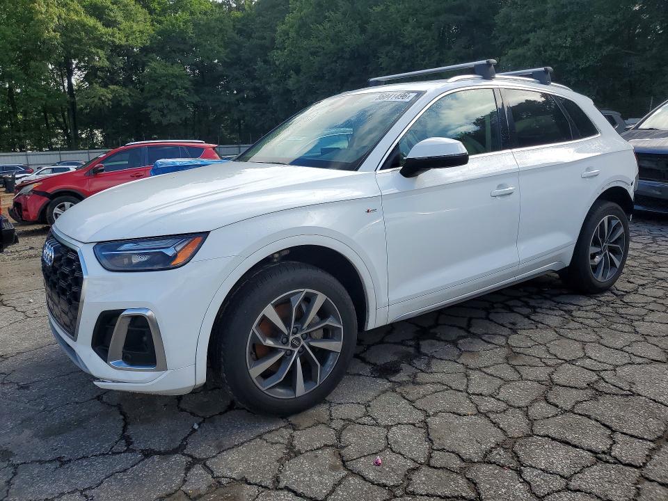 56041496 :رقم المزاد ، WA1EAAFY3N2111816 vin ، 2022 Audi Q5 مزاد بيع