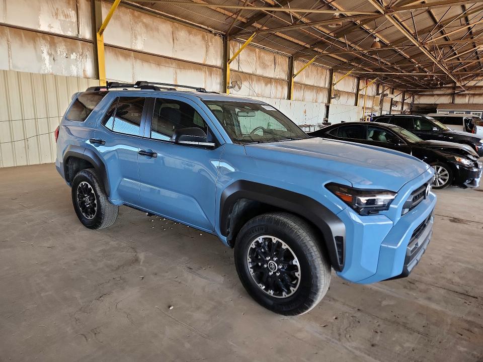 56362606 :رقم المزاد ، JTEVA5BR1S5005480 vin ، 2025 Toyota 4runner مزاد بيع