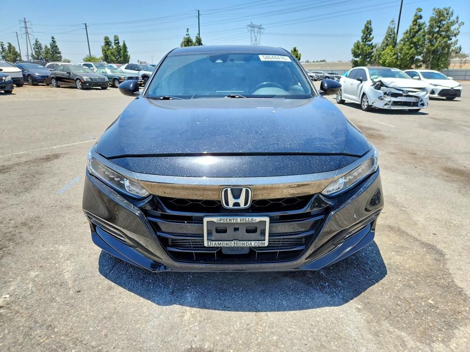 58648416 :رقم المزاد ، 1HGCV2F3XKA030732 vin ، 2019 Honda Accord مزاد بيع