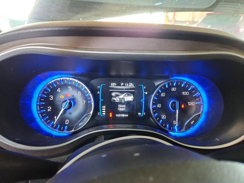 57519336 :رقم المزاد ، 2C4RC1BG0HR613297 vin ، 2017 Chrysler Pacifica مزاد بيع