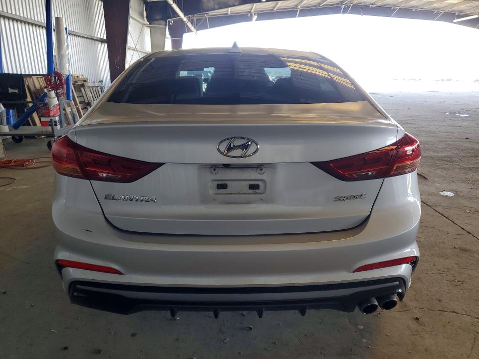 55366306 :رقم المزاد ، KMHD04LB4JU519905 vin ، 2018 Hyundai Elantra مزاد بيع