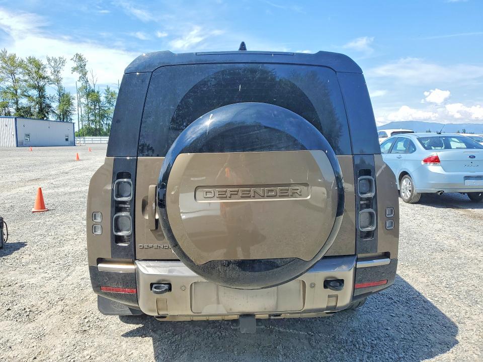 Auction sale of the 2024 Land Rover Defender, vin: SALEXFEU9R2259760, lot number: 58819946