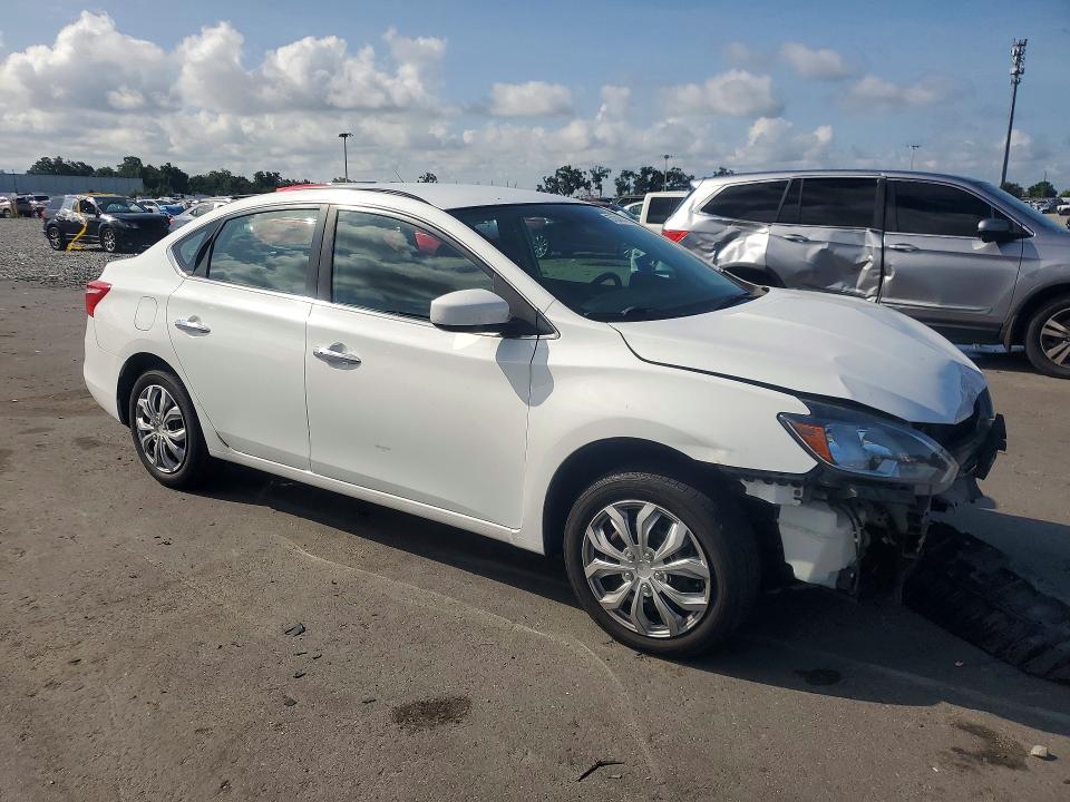 Продажа на аукционе авто 2017 Nissan Sentra, vin: 3N1AB7AP5HY269103, номер лота: 57247476