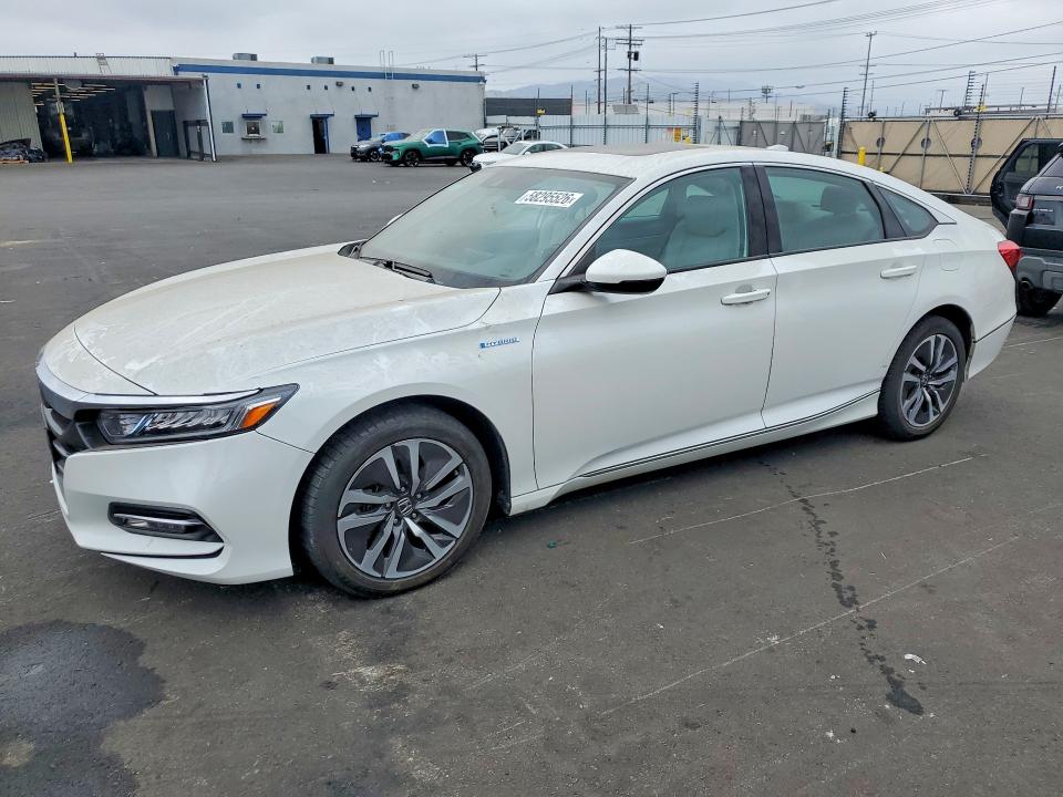 Auction sale of the 2018 Honda Accord, vin: 1HGCV3F53JA005578, lot number: 58295526